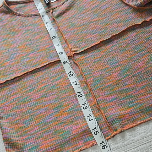 H&M Divided Space Dye Exposed Seam Crop Top | Y2K Grunge Ribbed Tee Size Medium - Picture 4 of 8